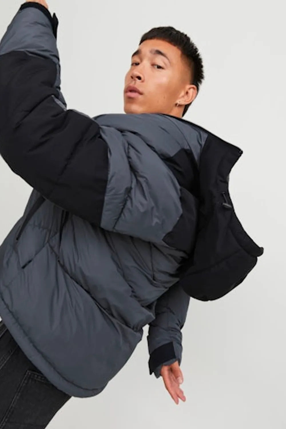 Jack Jones Erkek  Şişme Puffer Gri Mont  12239001G