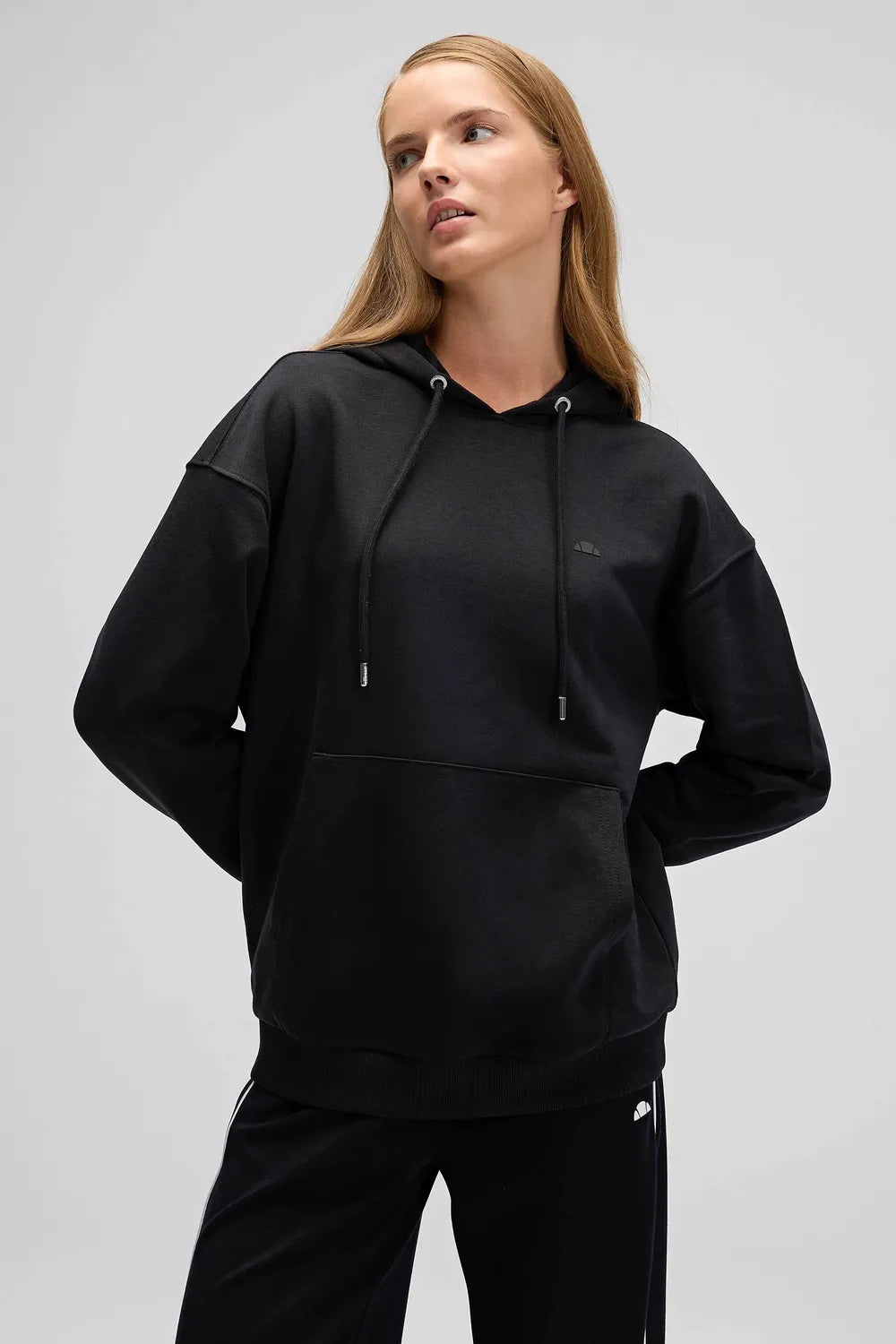 Ellesse Kadın Siyah Kapüşonlu Sweatshirt EF526-BK