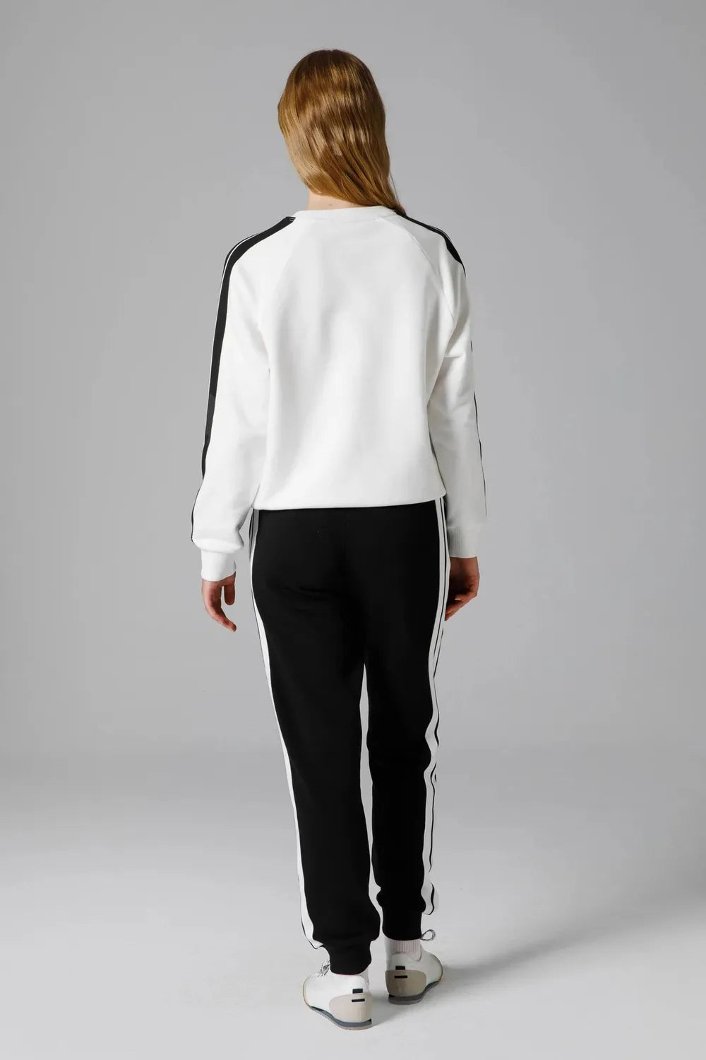 Ellesse Kadın Beyaz Sweatshirt EF168OF