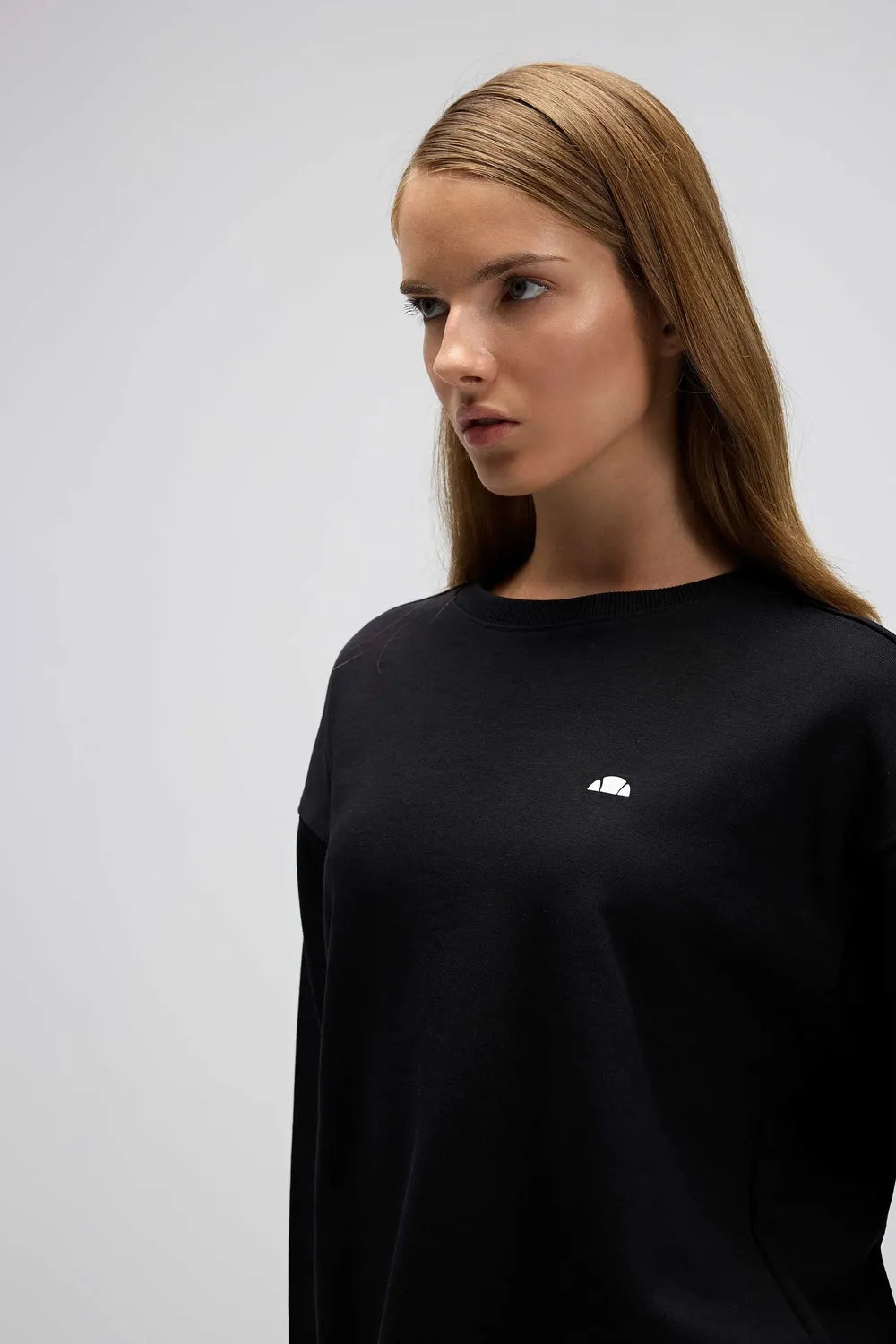 Ellesse Kadın Siyah Sweatshirt EF527-BK