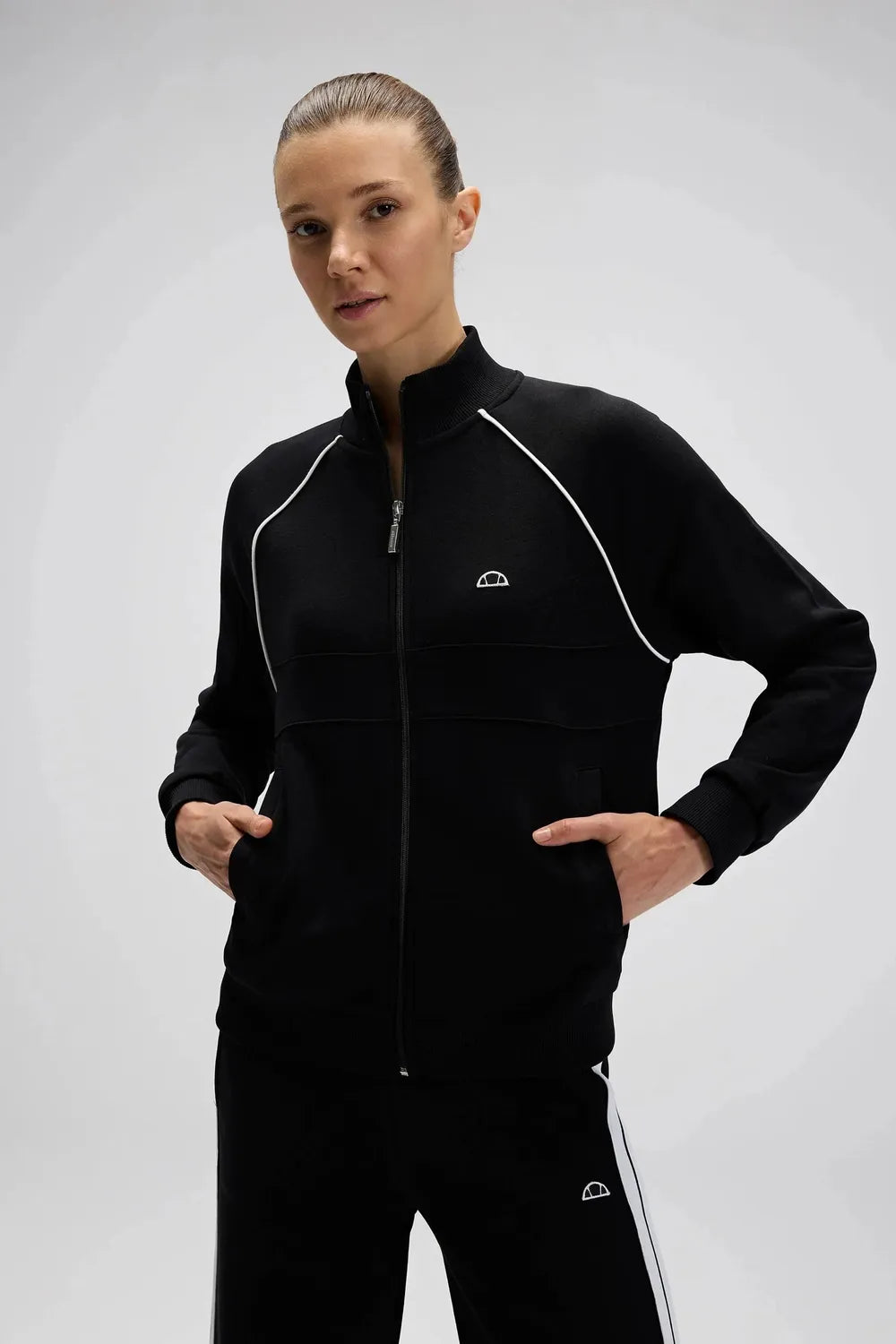 Ellesse Kadın Siyah Sweatshirt EF535-BK