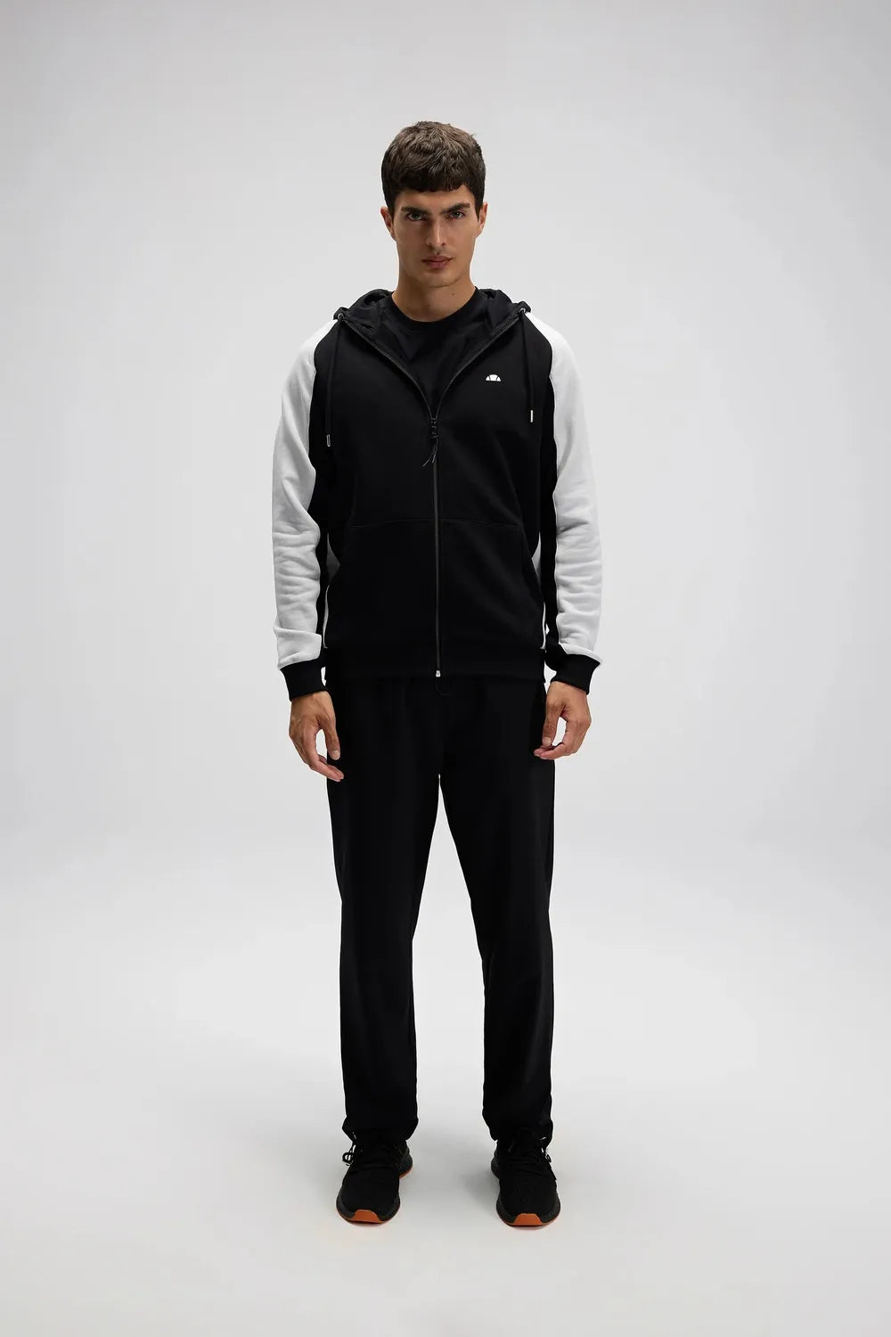 Ellesse Erkek Siyah Fermuarlı Kapüşonlu Sweat EM560-BK