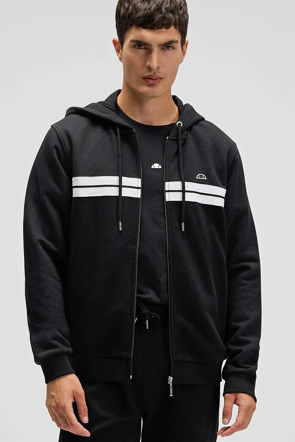 Ellesse Erkek Siyah Kapüşonlu Sweatshirt EM617-BK