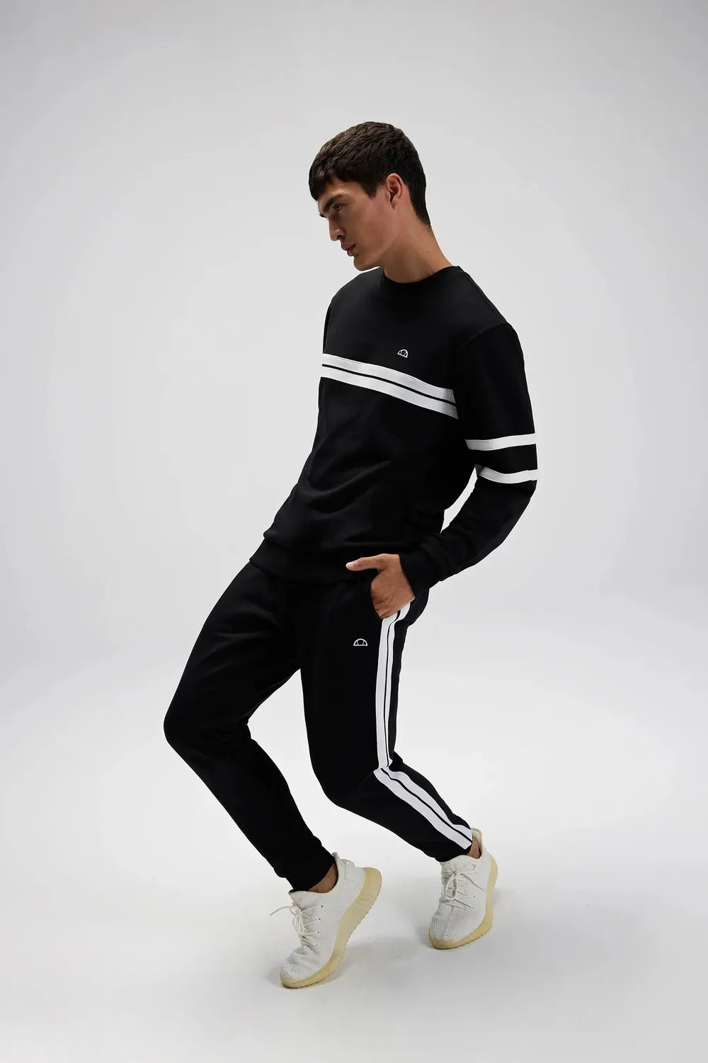 Ellesse Erkek Siyah Sweatshirt EM618-BK