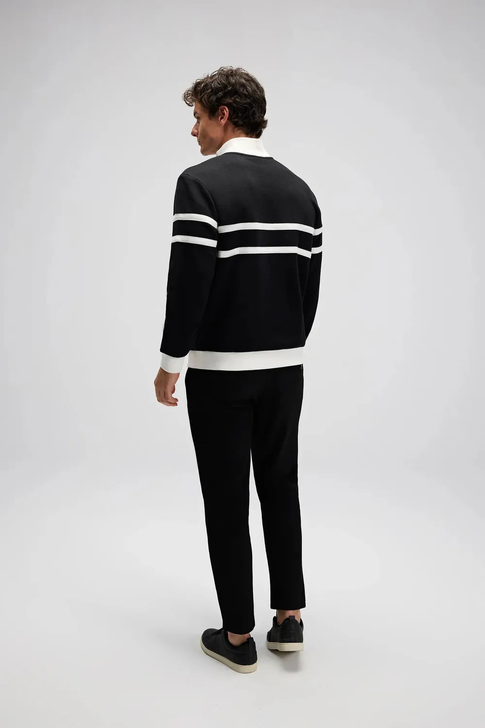 Ellesse Erkek Siyah Yarım Fermuarlı Sweat EM619-BK