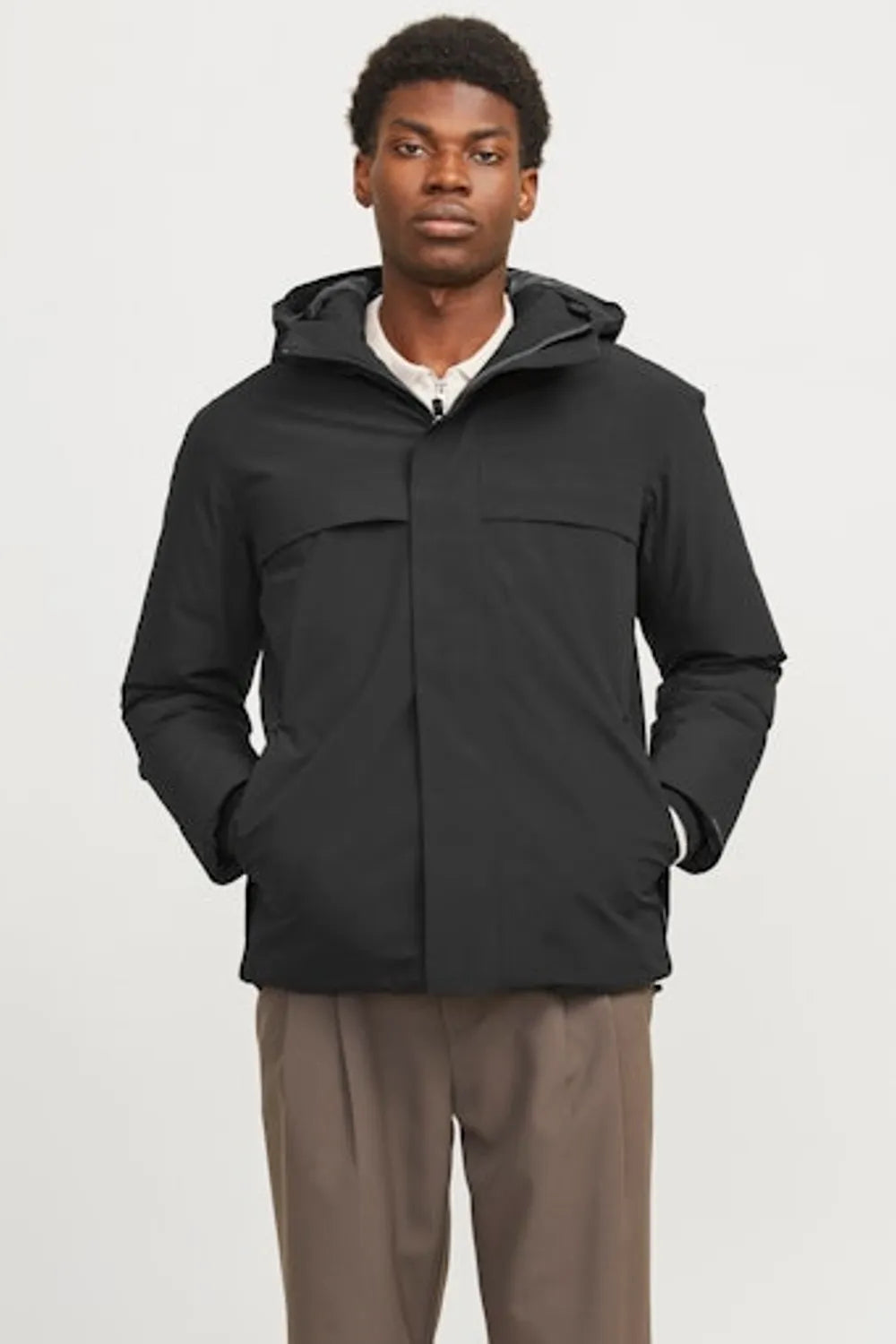 Jack Jones Erkek  Su Geçirmez Softshell Kapüşonlu Siyah  Mont 12259457S