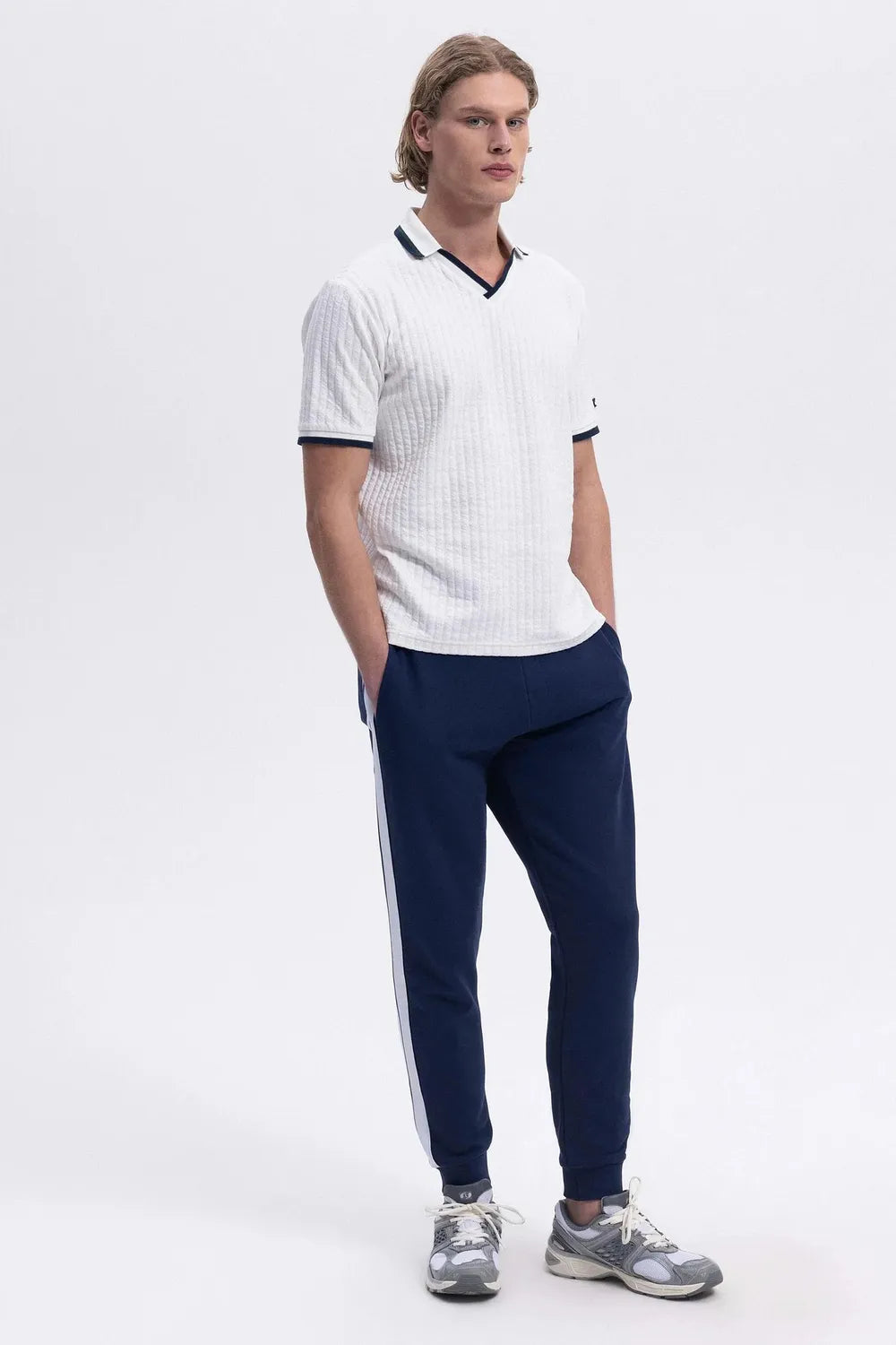 Ellesse Erkek Off White Tişört 5SM5491
