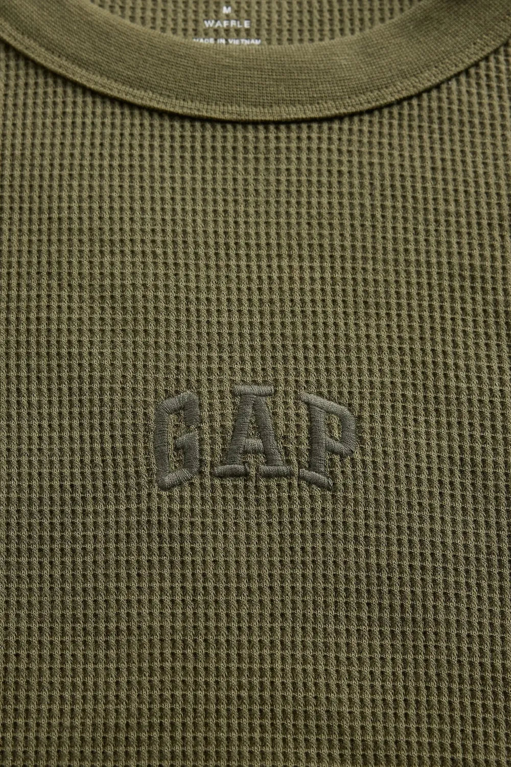 GAP Erkek Koyu Yeşil Tişört 795644001
