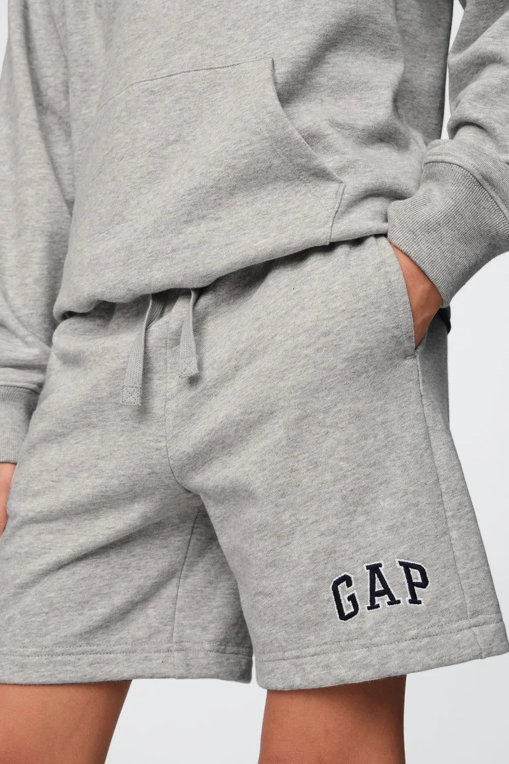 GAP Erkek Açık Gri Şort 890929005