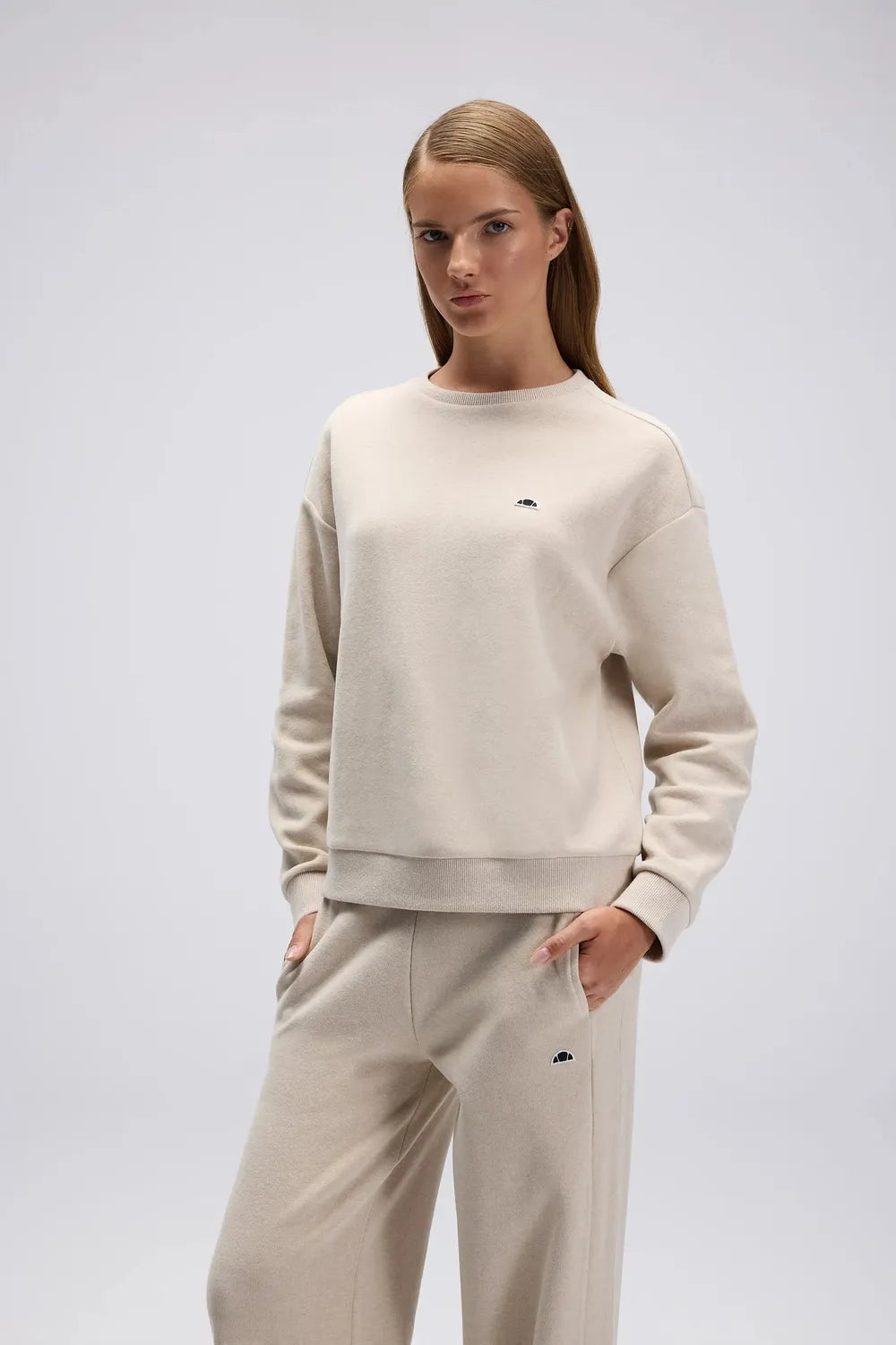 Ellesse Kadın Koyu Bej Sweatshirt EF540-BGM