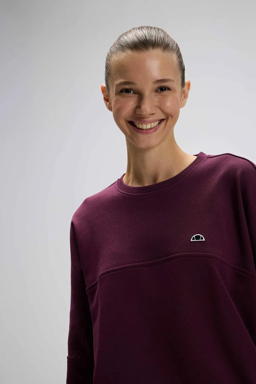 Ellesse Kadın Şarap Kırmızısı Sweatshirt EF567-BRD