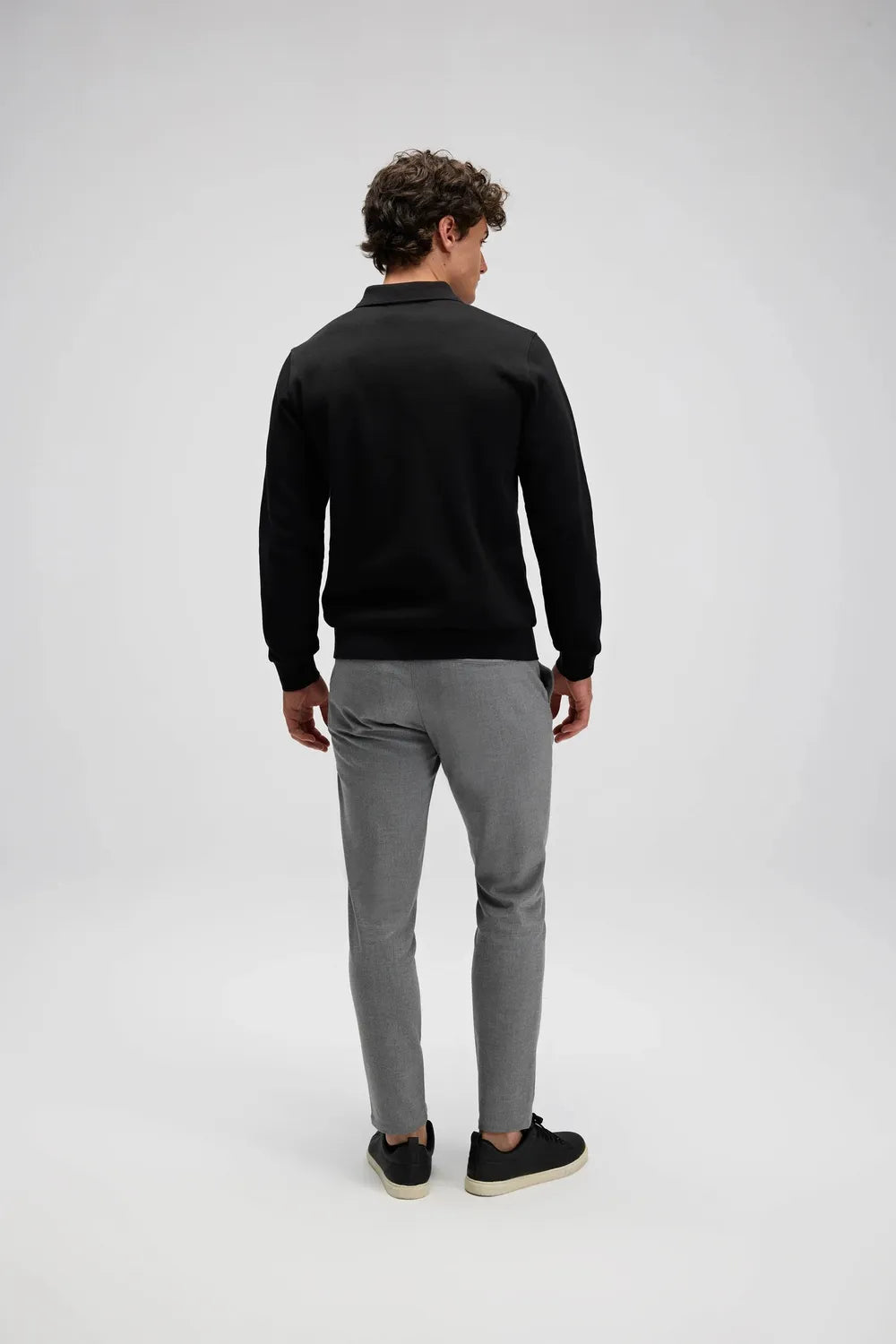 Ellesse Erkek Siyah Sweatshirt EM602-BK