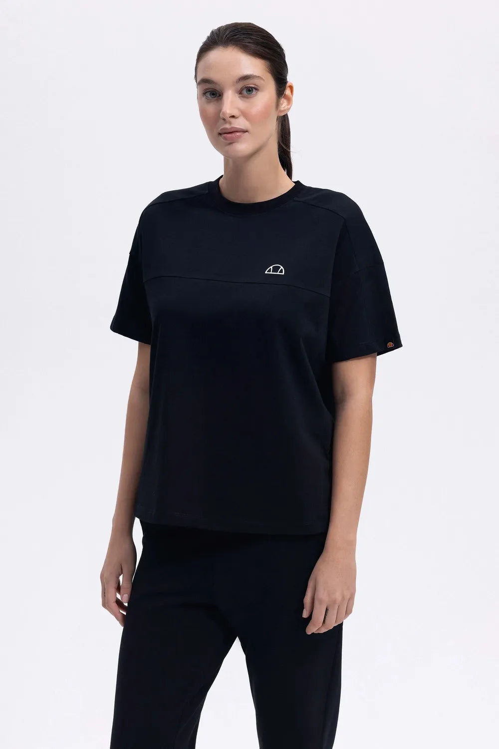 ELLESSE Kadın Siyah Tişört EF394