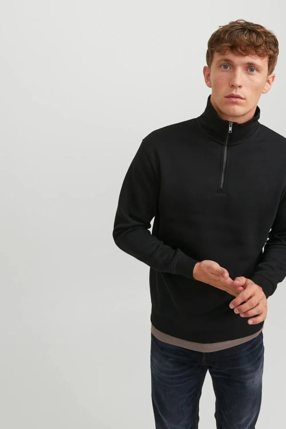 Jack & Jones Erkek SİYAH SWEATSHİRT 12250750