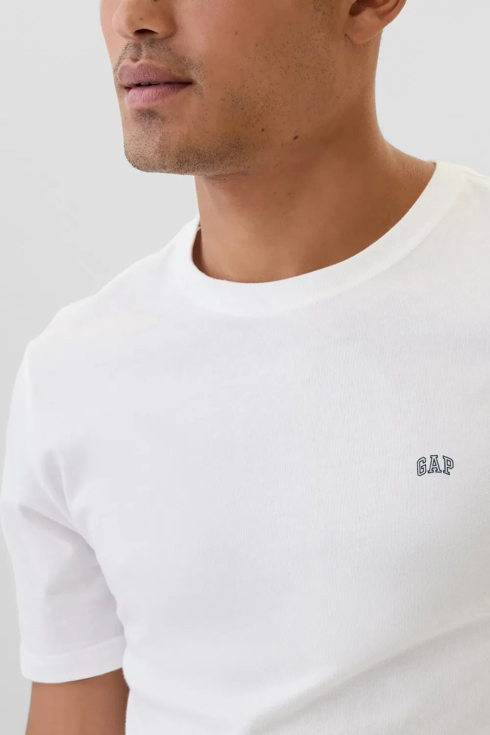 GAP Erkek Beyaz Pamuklu Tişört 502022001