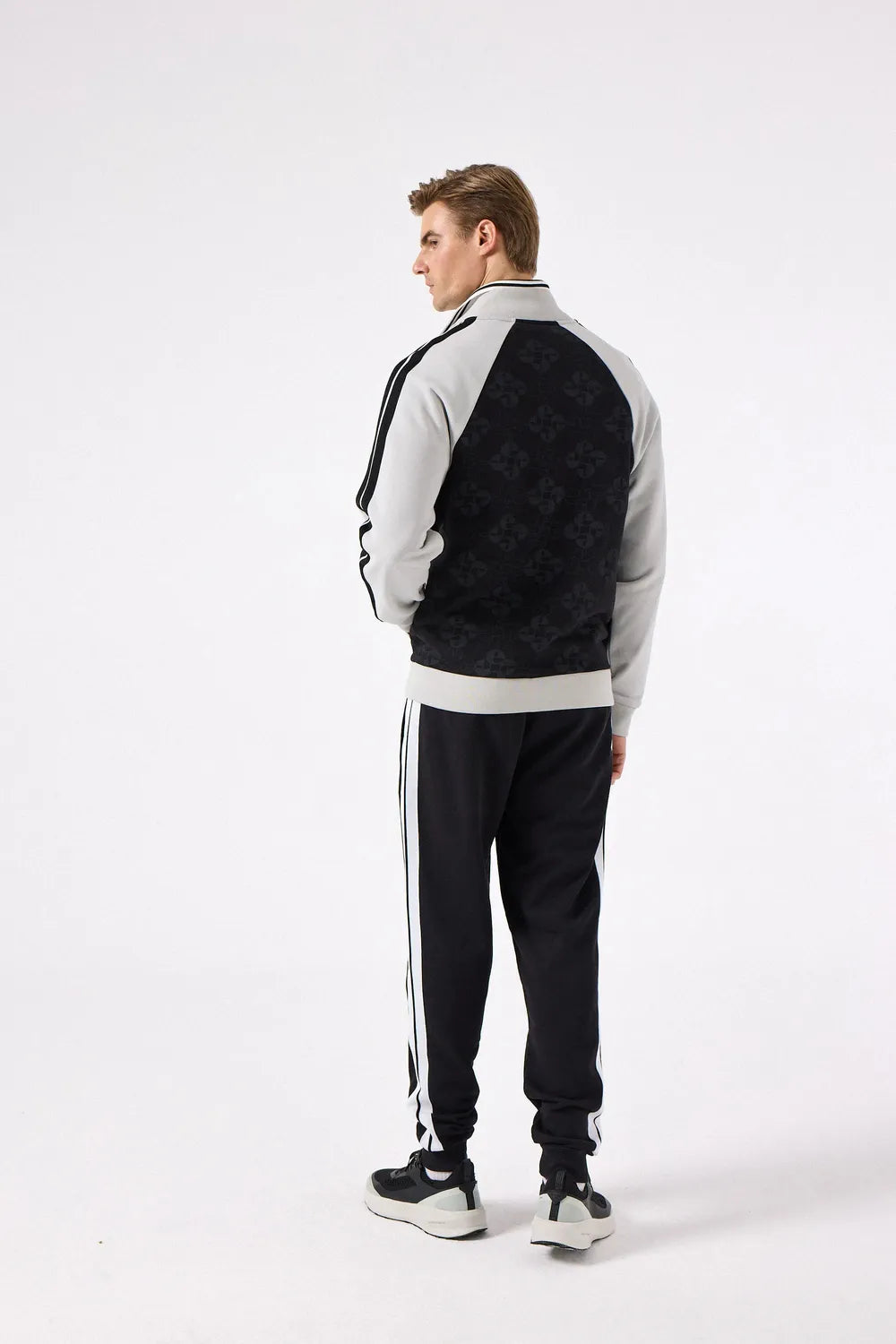Ellesse Erkek Siyah Tişört 5SM1357