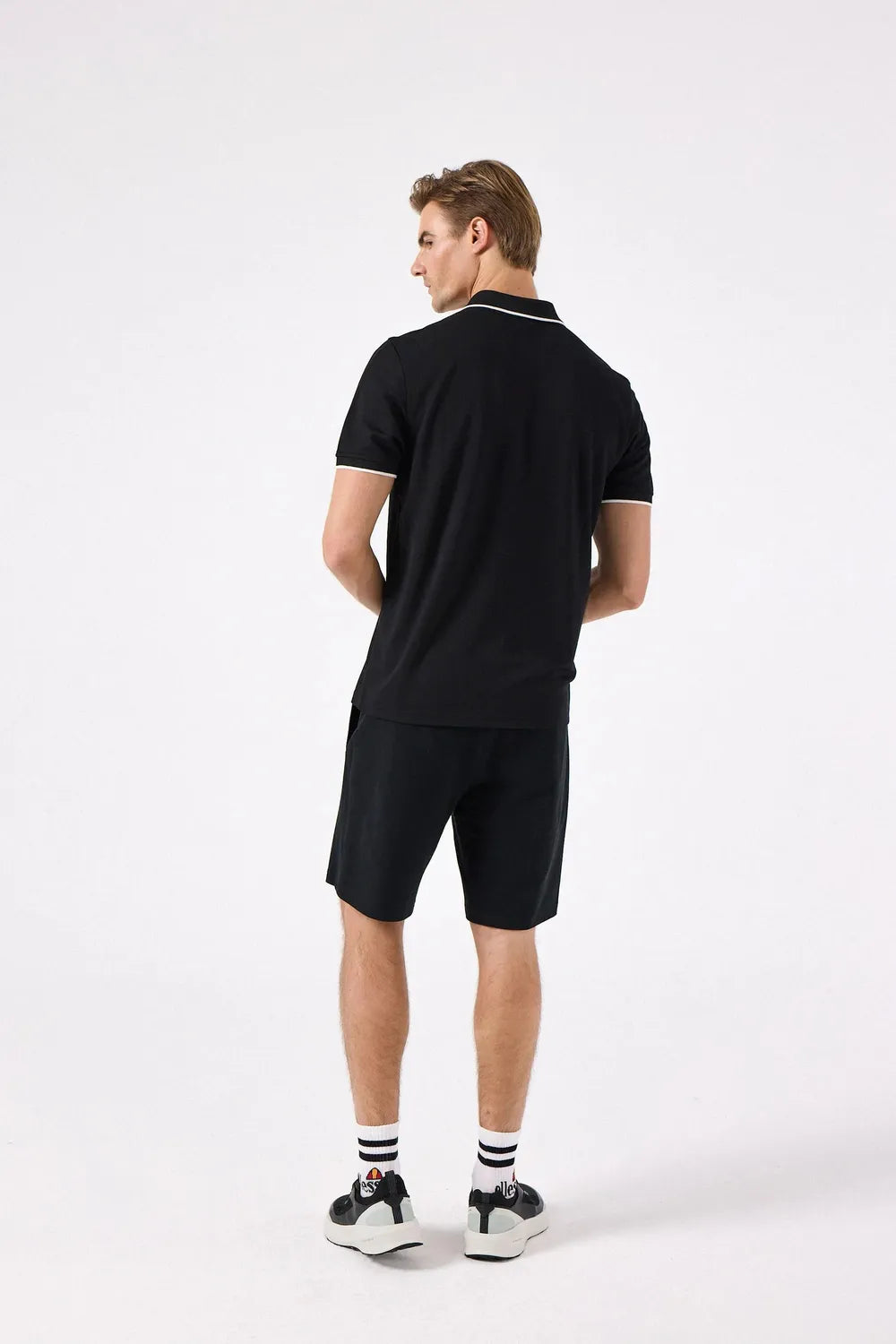 Ellesse Erkek Siyah Tişört 6SM5006