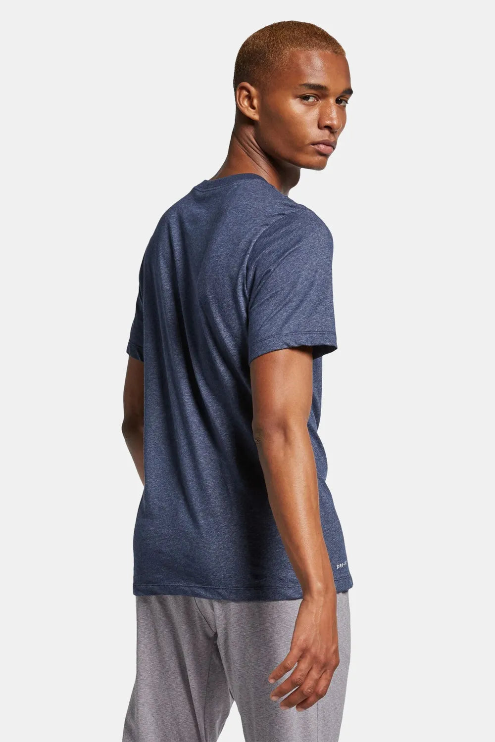 Nike Erkek Gri Tişört AR6029-473