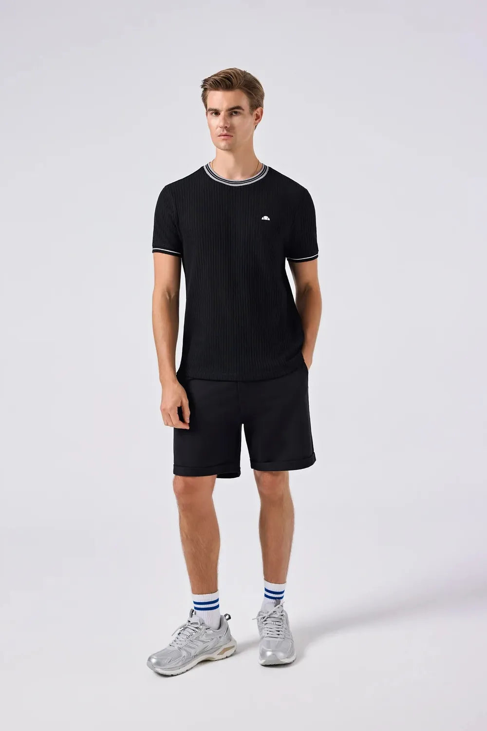 Ellesse Erkek Siyah Tişört 6SM5046