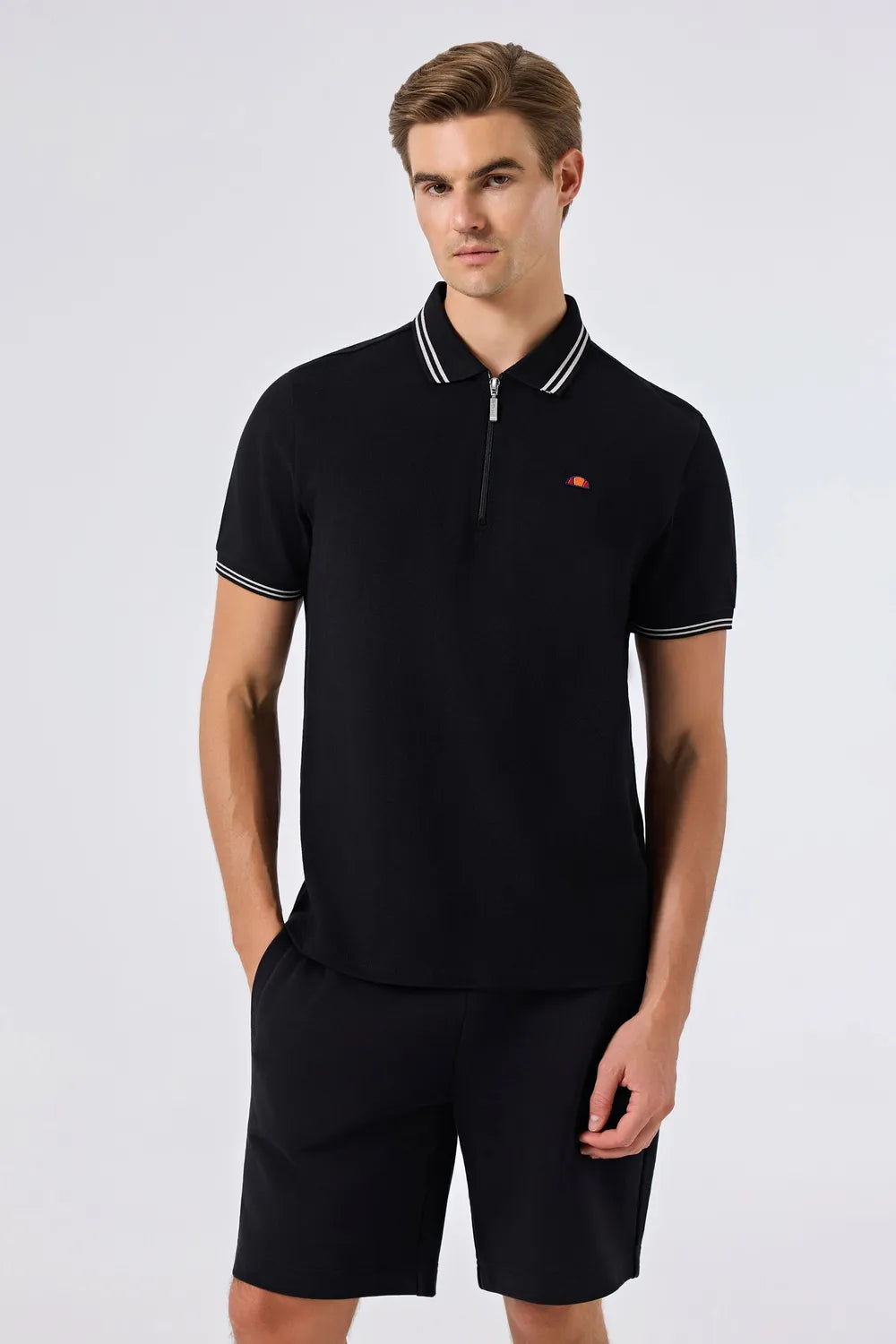 Ellesse Erkek Siyah Tişört 6SM5051