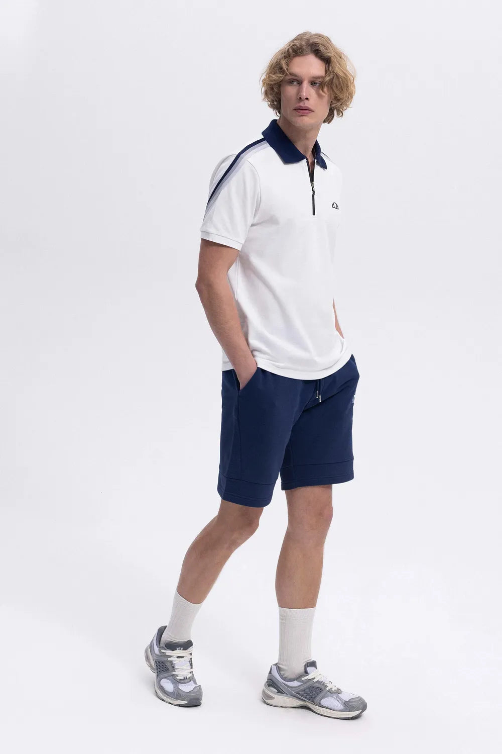 Ellesse Erkek Off White Tişört 5SM5169