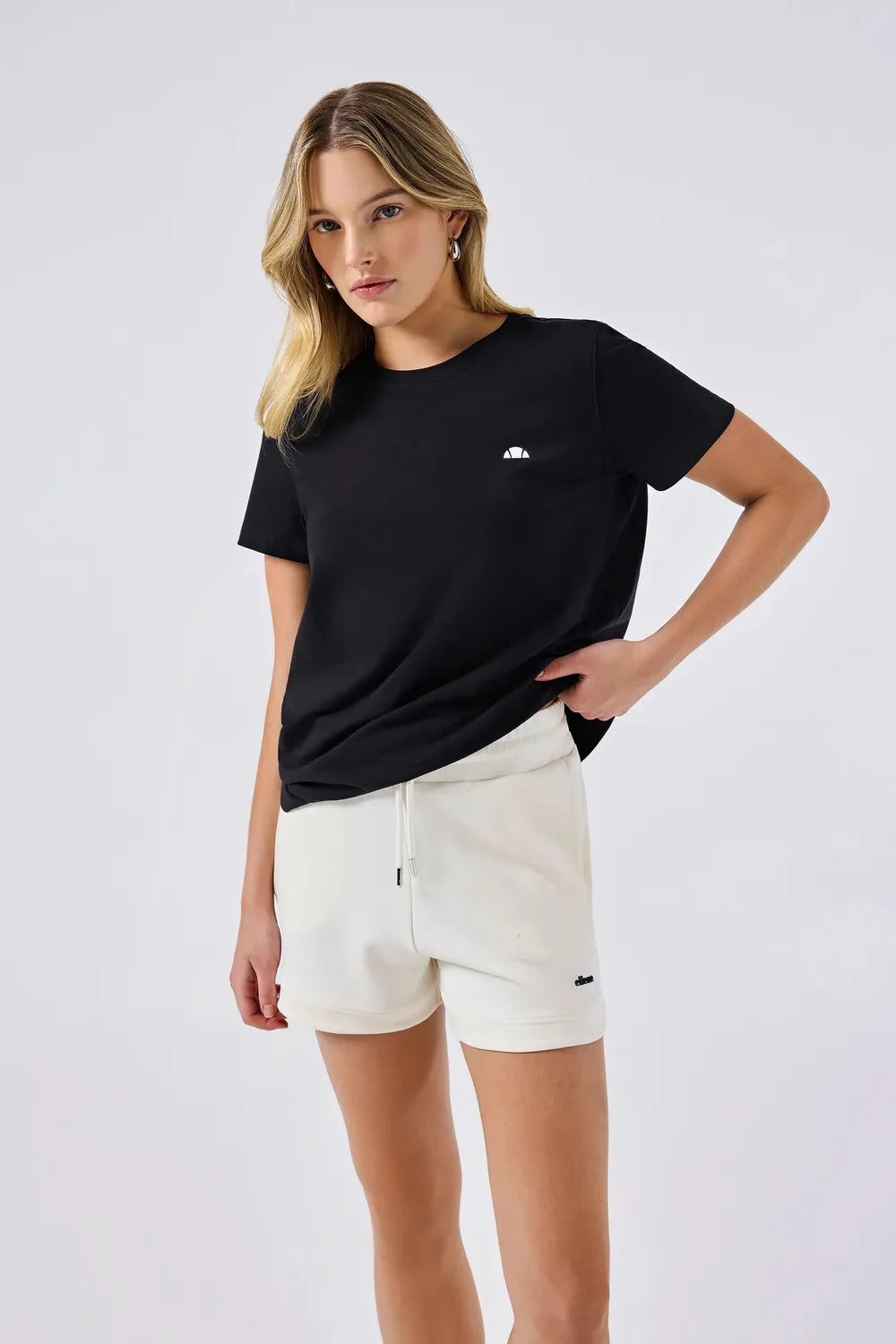 Ellesse Kadın Off White Şort 6SF4013