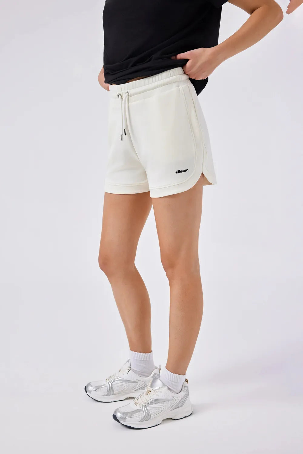 Ellesse Kadın Off White Şort 6SF4013