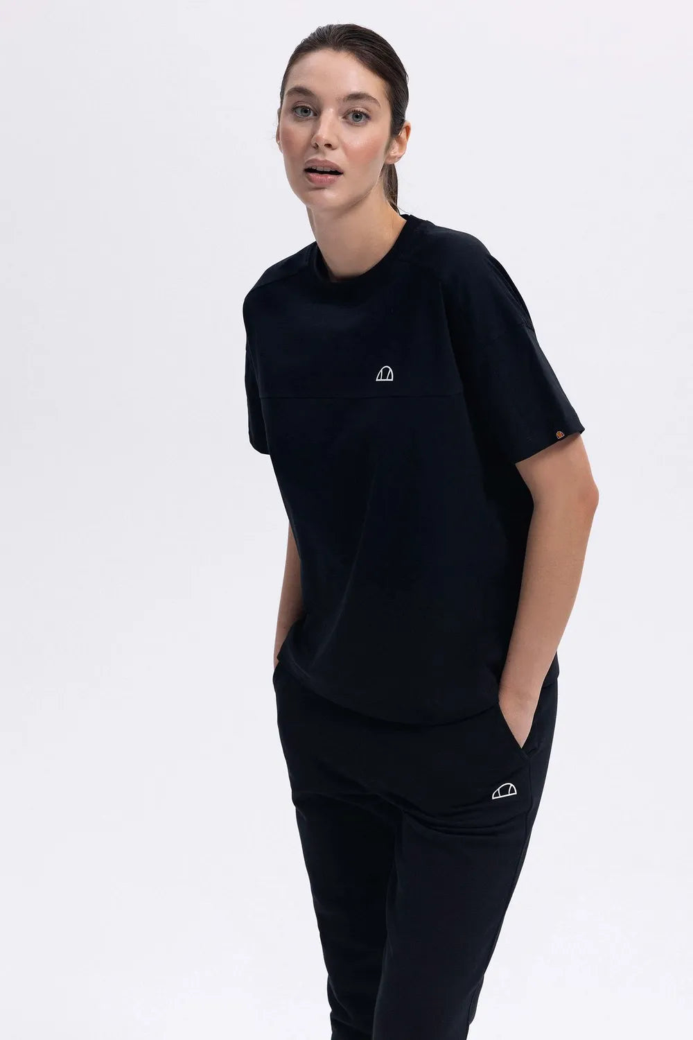 Ellesse Kadın Siyah Tişört 77702