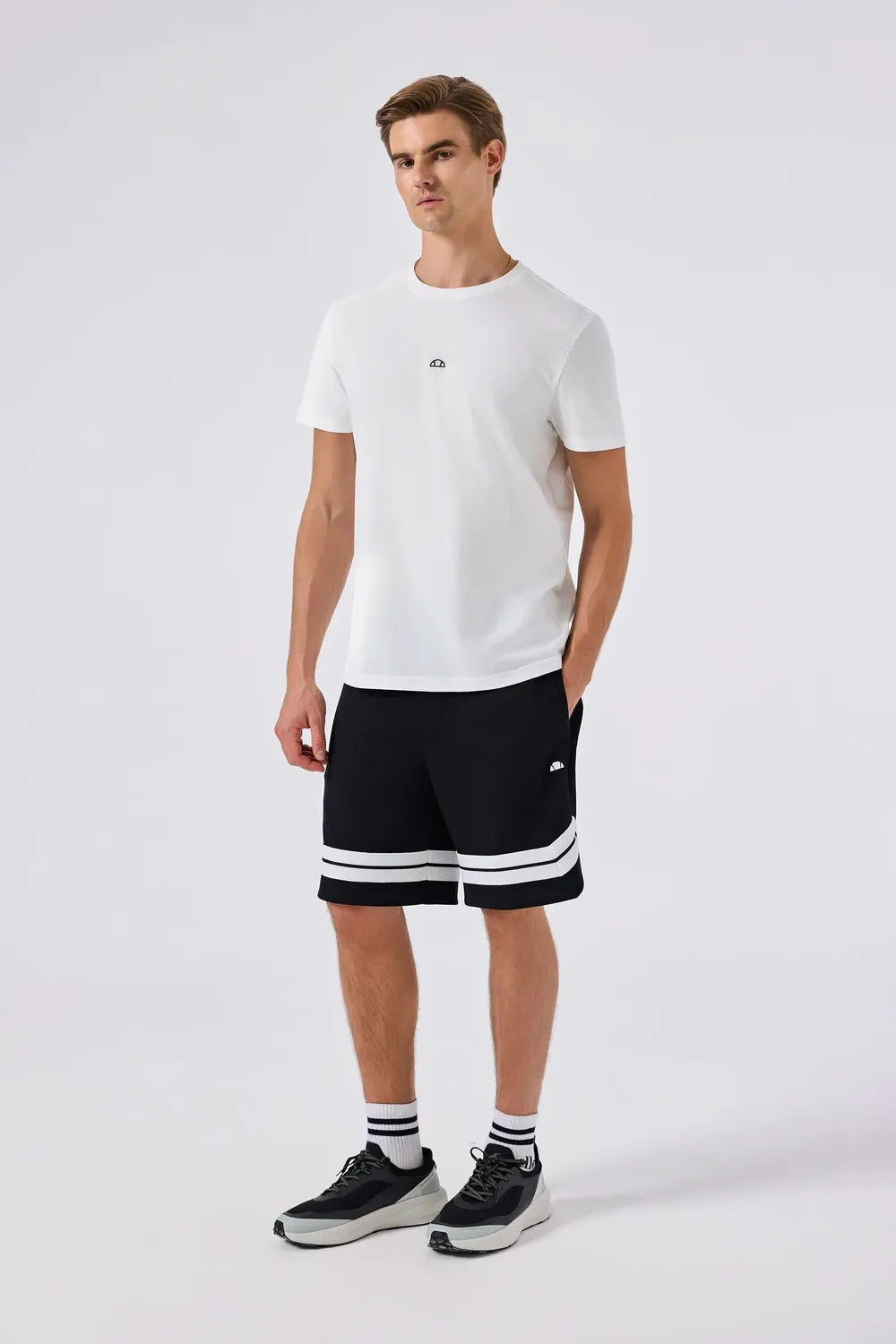 Ellesse Erkek Siyah Tişört 6SM4012