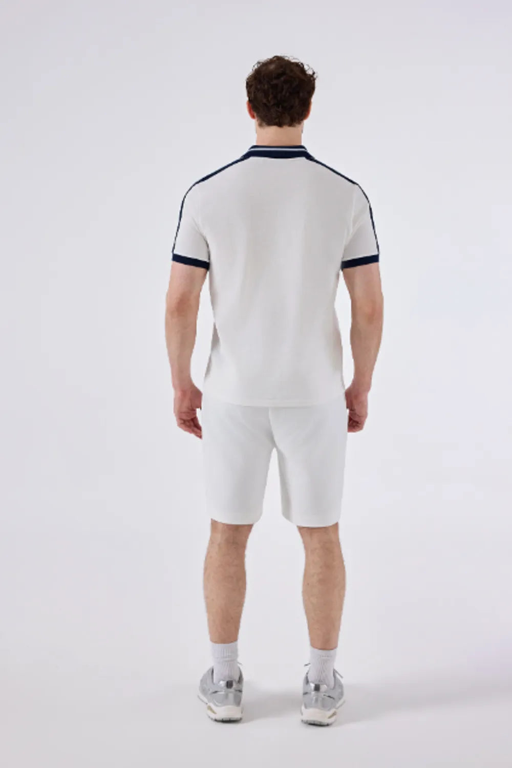 Ellesse Erkek Off White Tişört 6SM5016