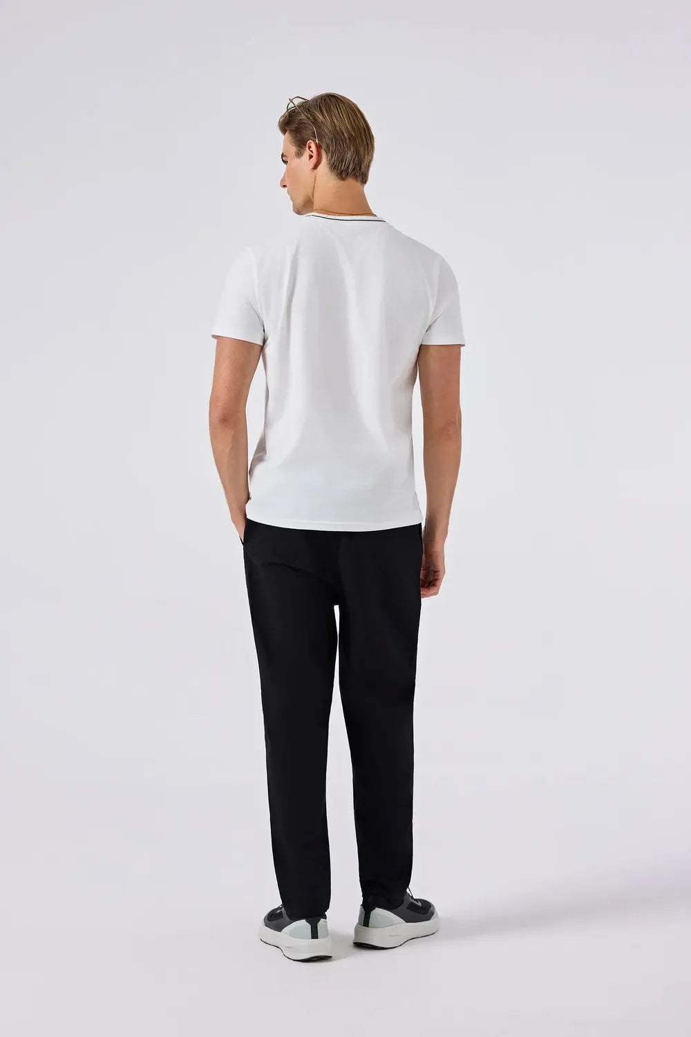 Ellesse Erkek Off White Tişört 6SM5058