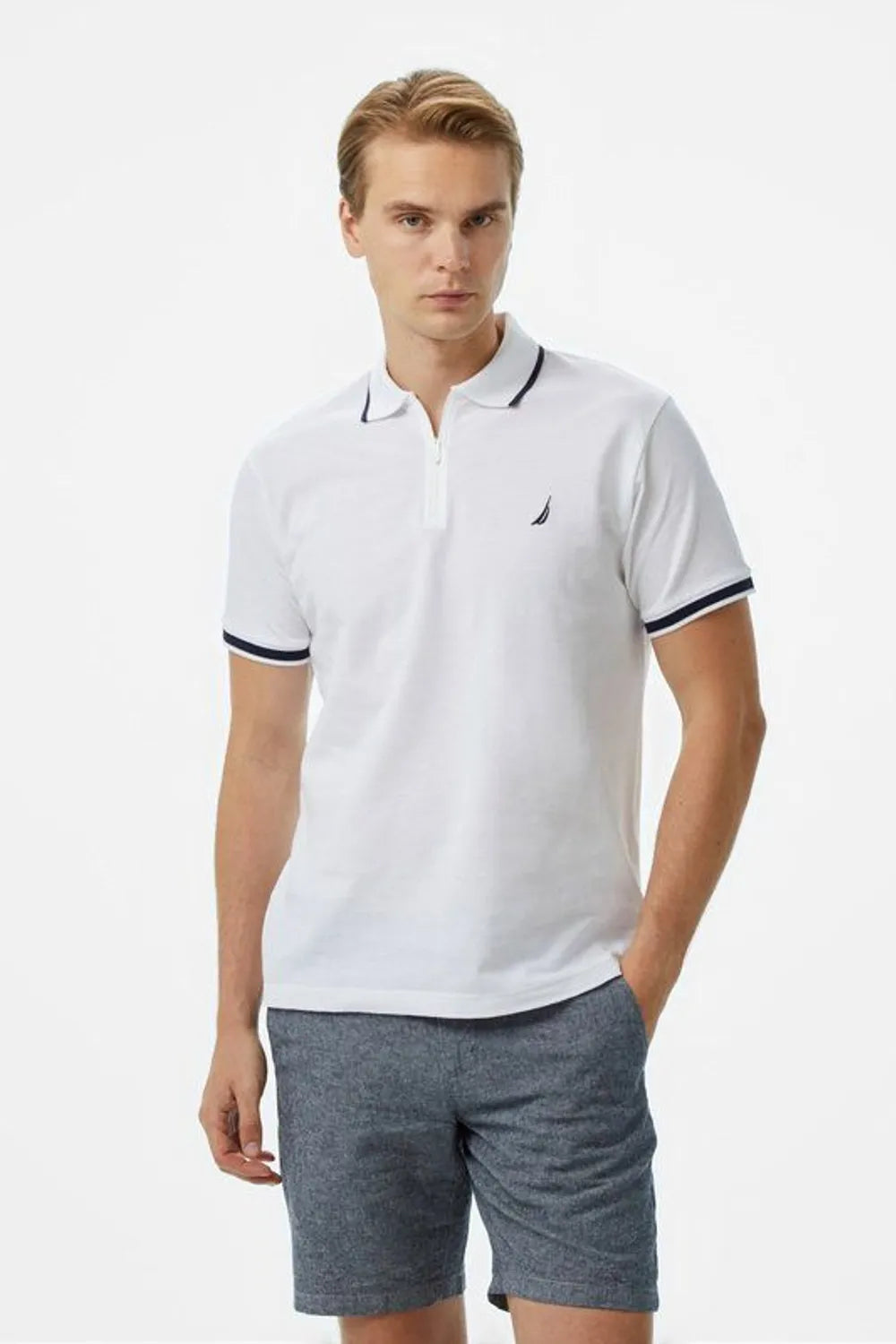 Nautica Erkek Beyaz Yarım Fermuar Ti̇şört 72398121