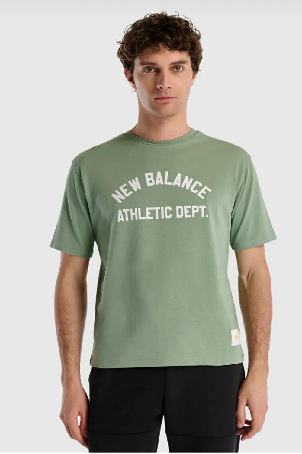 NEW BALANCE Erkek Yeşil T-Shirt MNT1519
