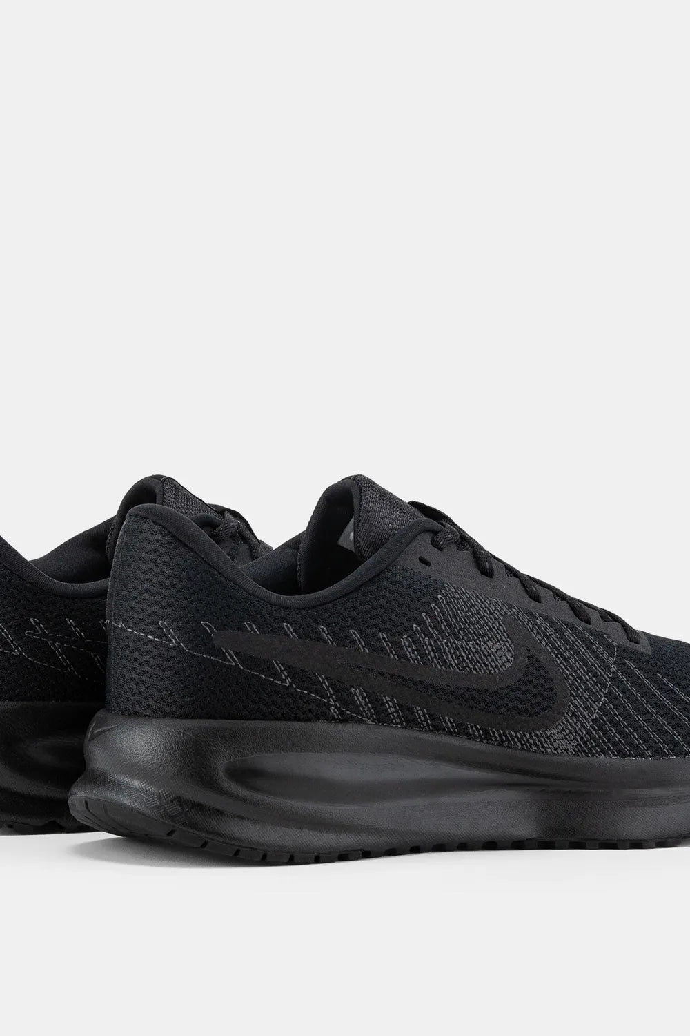 Nike Erkek Siyah Run Defy HM9594