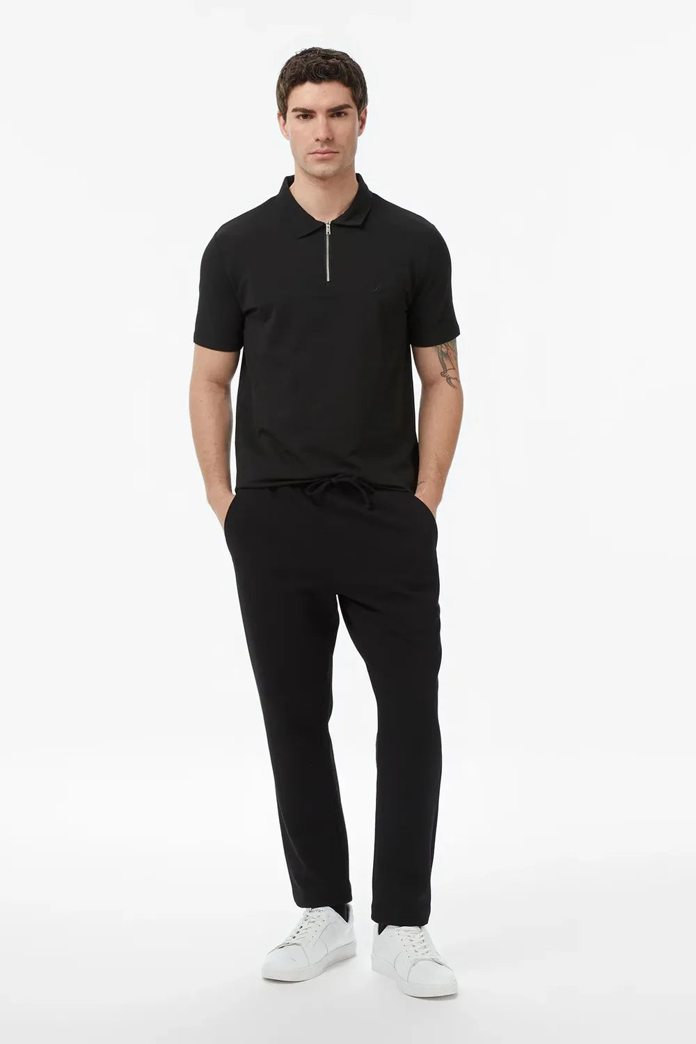 Nautica Erkek Si̇yah T-shirt K65357