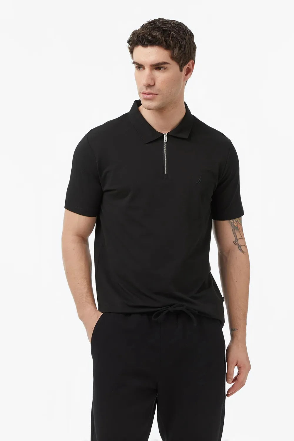 Nautica Erkek Si̇yah T-shirt K65357